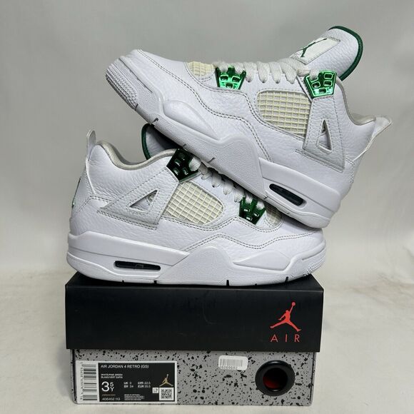 Nike Shoes Air Jordan 4 Retro GS “Metallic Green” 2024 - Picture 1 of 10